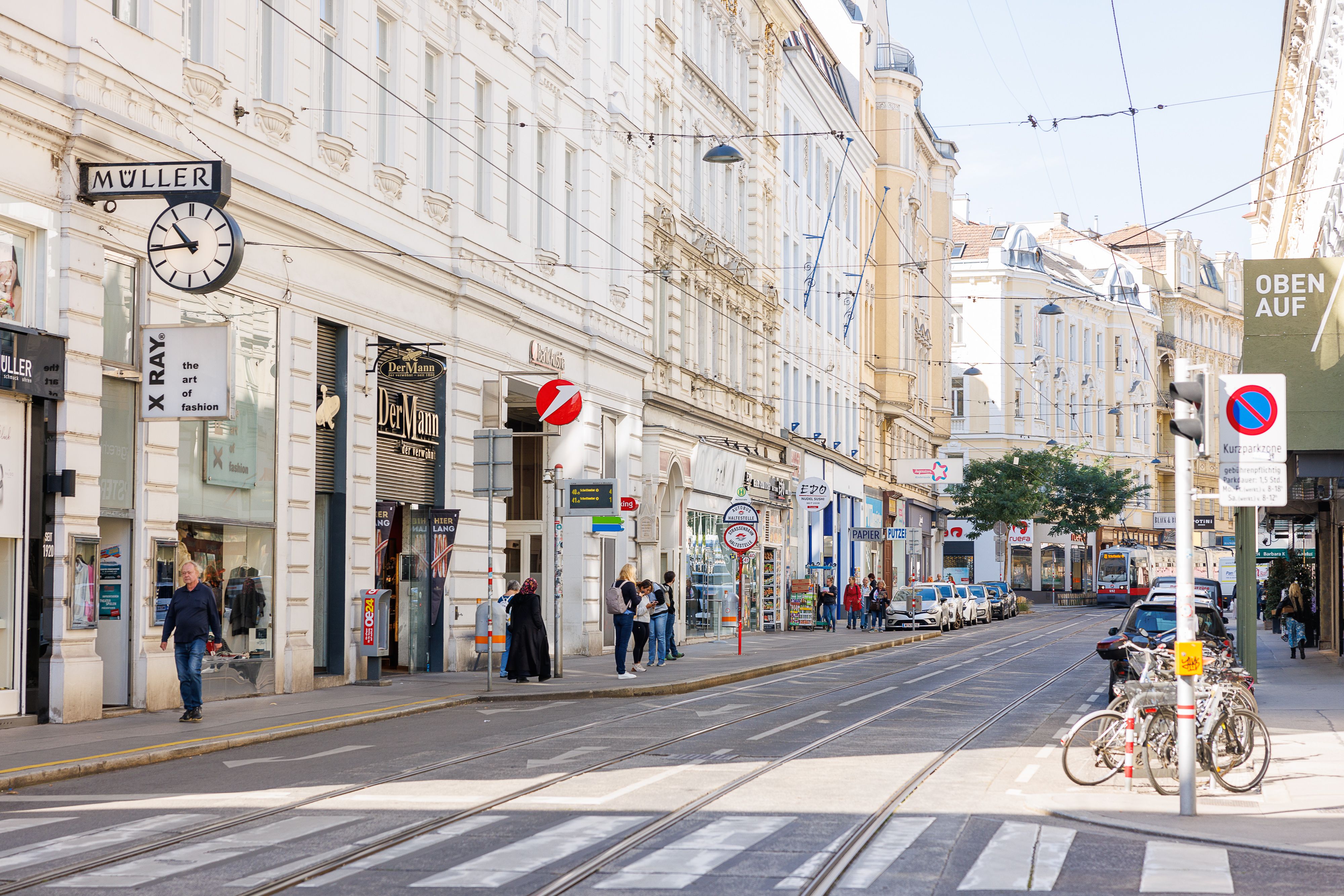 Foto: Straße im 18. Wiener Gemeindebezirk - Währing