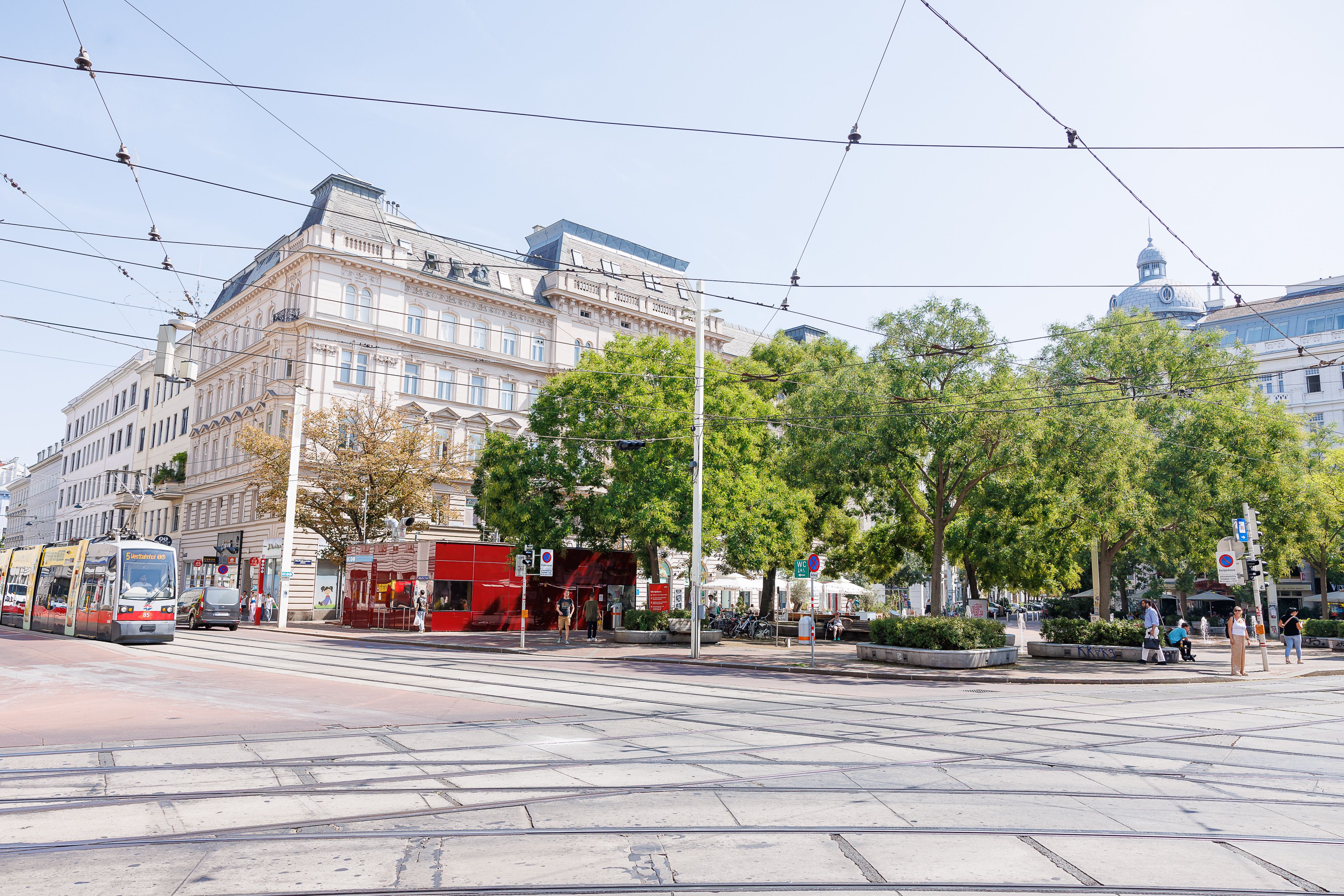 Foto: Wallensteinplatz im 20. Wiener Gemeindebezirk - Brigittenau