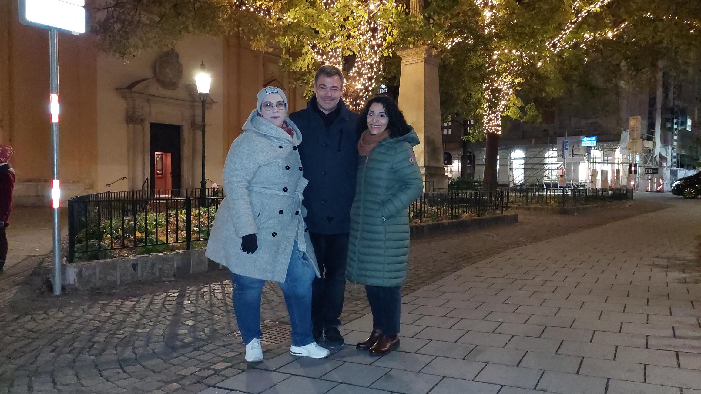 Foto: Illumination der Bäume im Servitenviertel