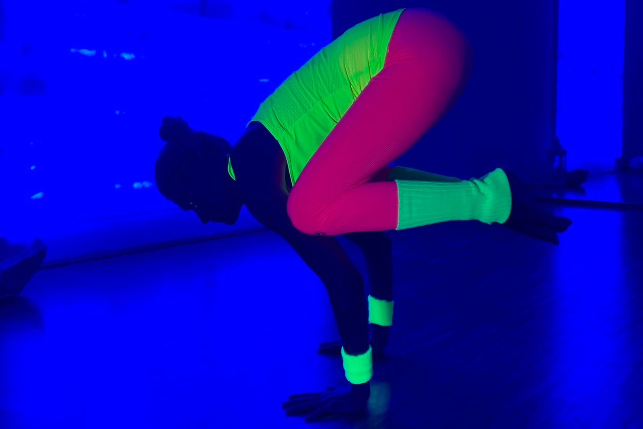 Foto: Glow in the Dark Yoga 