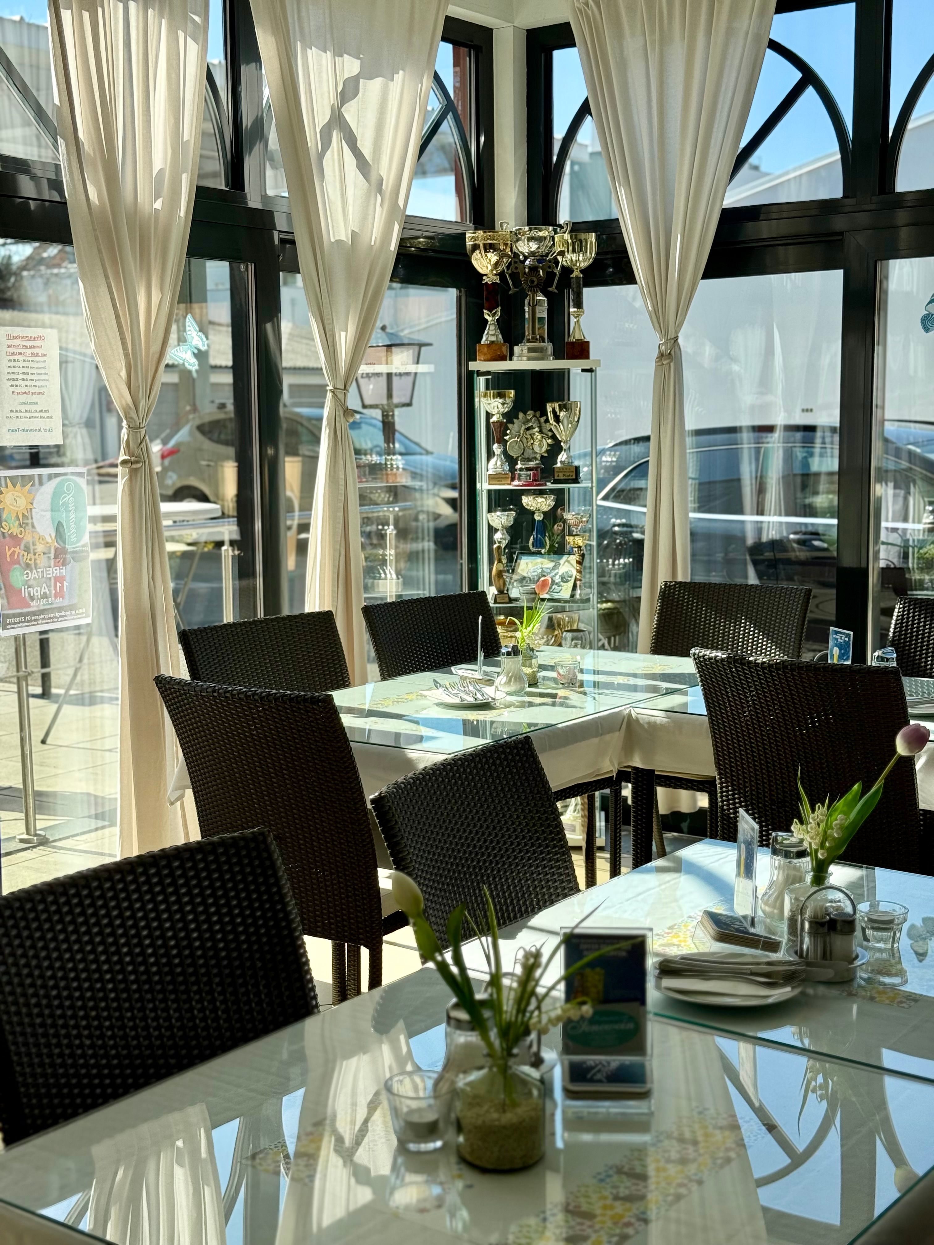 RESTAURANT ZUM JENEWEIN