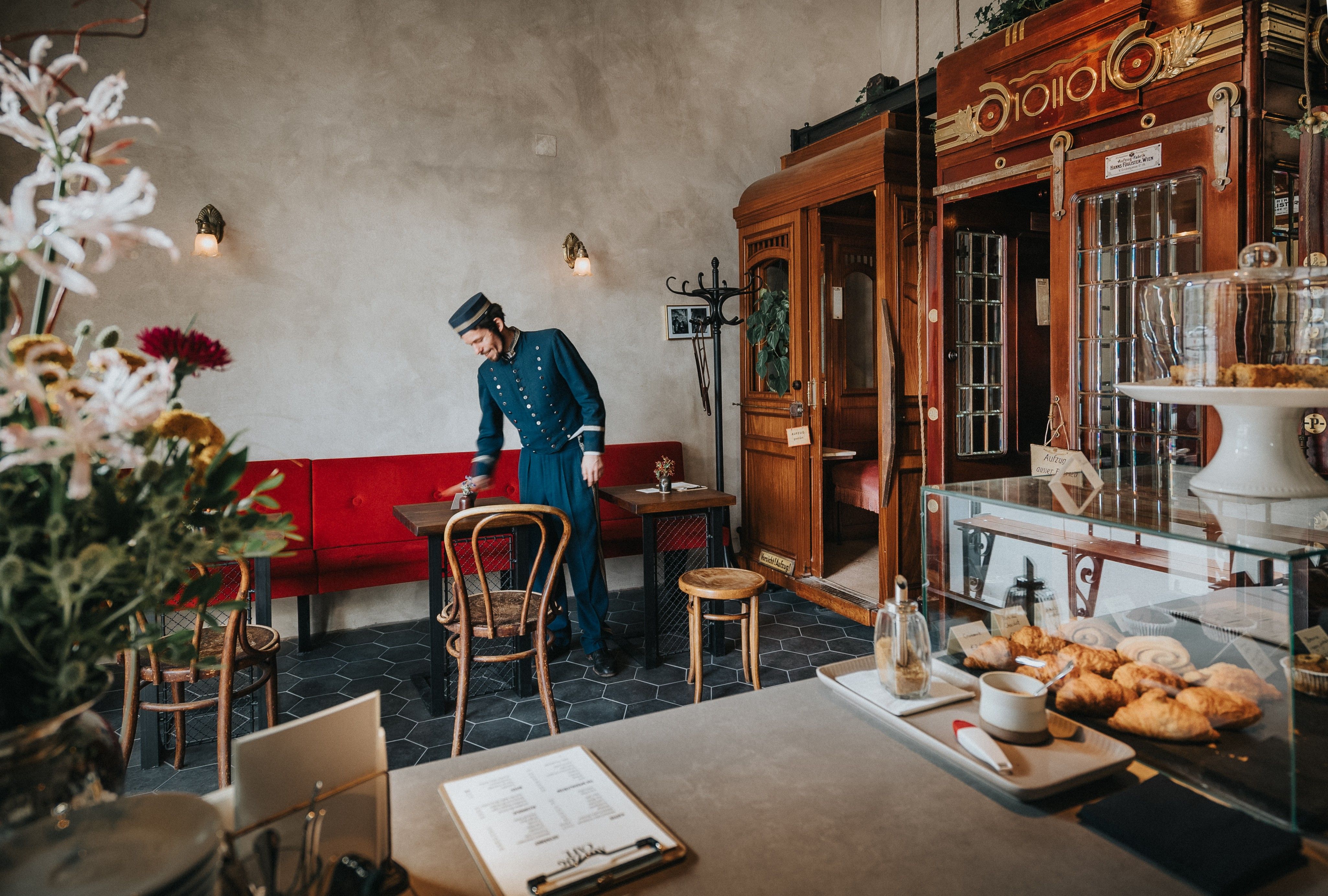 Innenraum Aufzug-Café