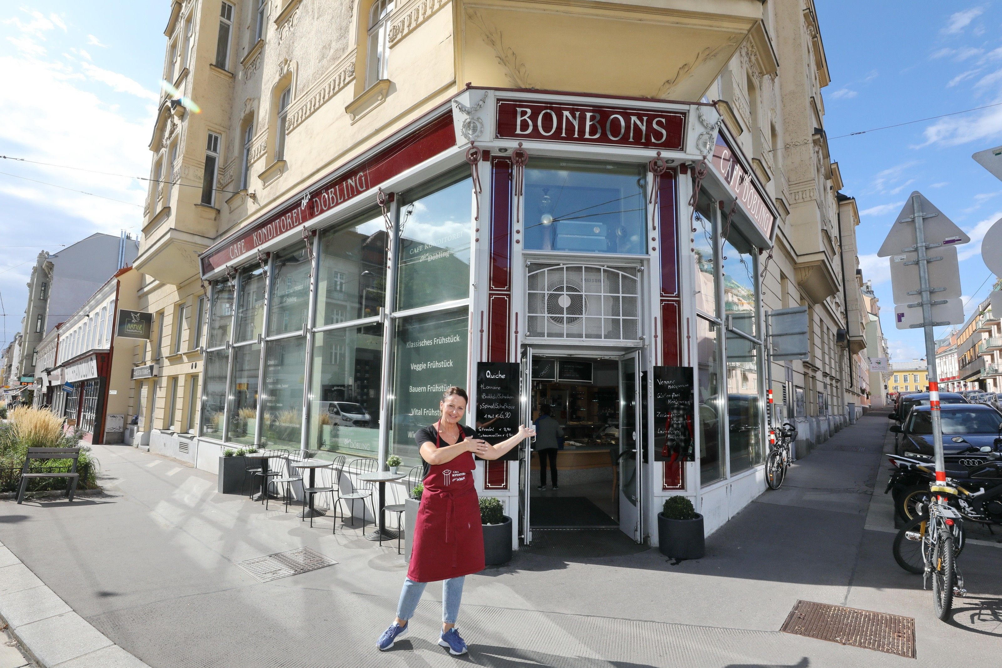 Eingangsbereich zur Café Konditorei Ober Döbling