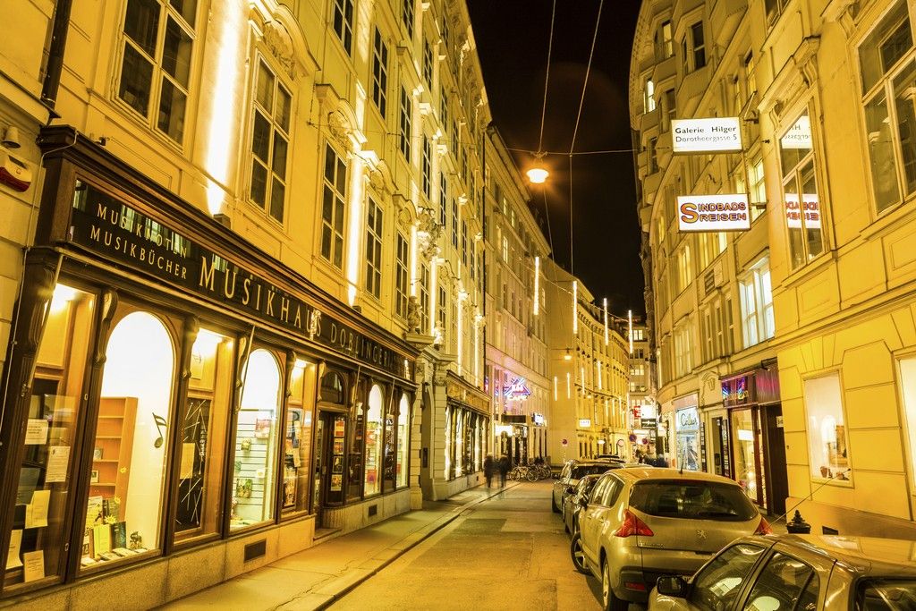 Foto: Weihnachtsbeleuchtung in der Dorotheergasse