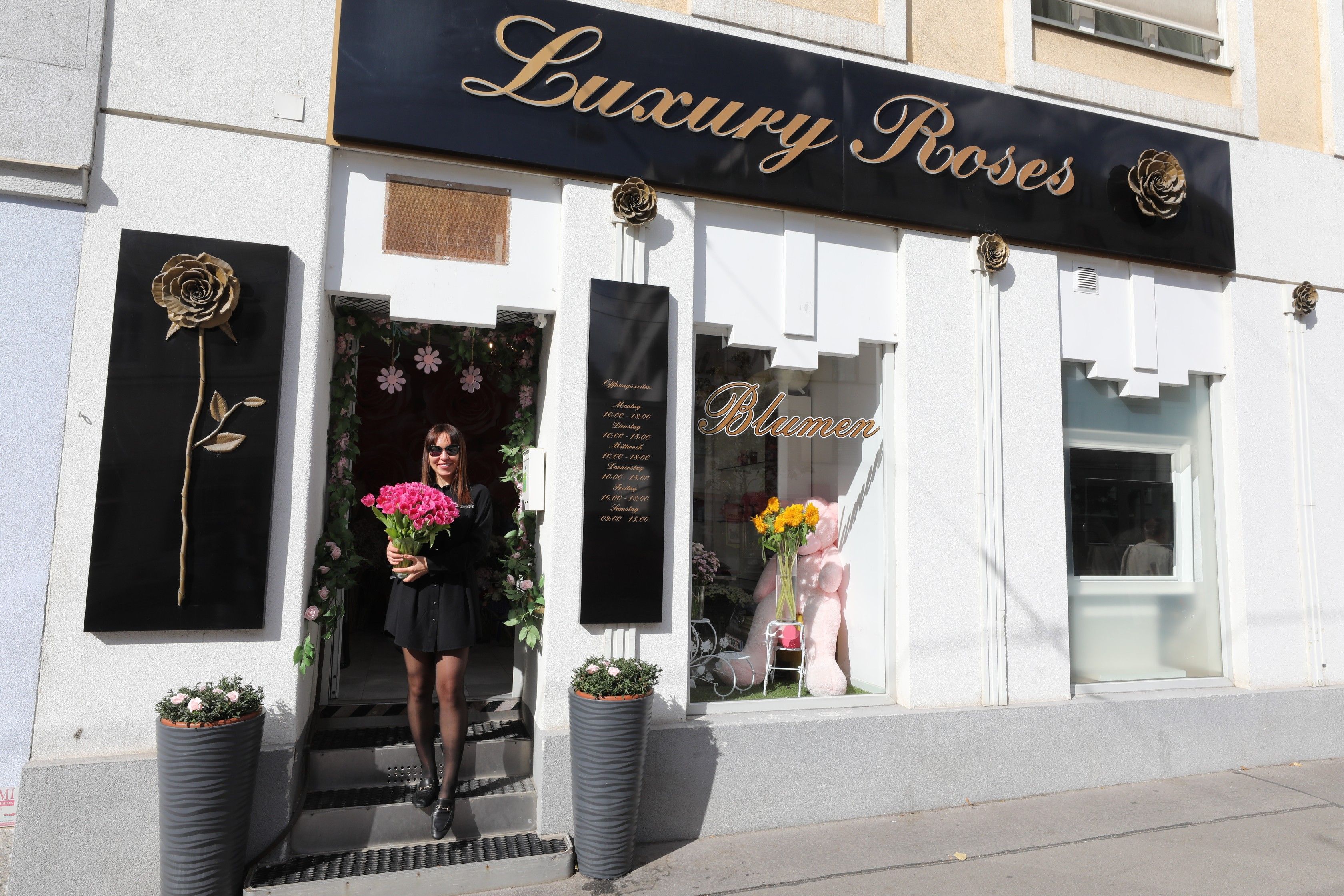 Foto: Eingangsbereich Luxury Roses