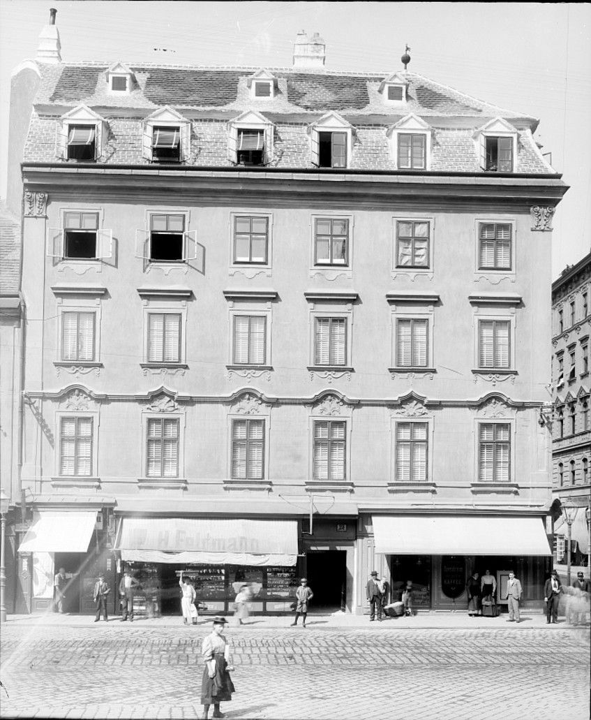 Foto: Ein Haus in der Taborstraße früher